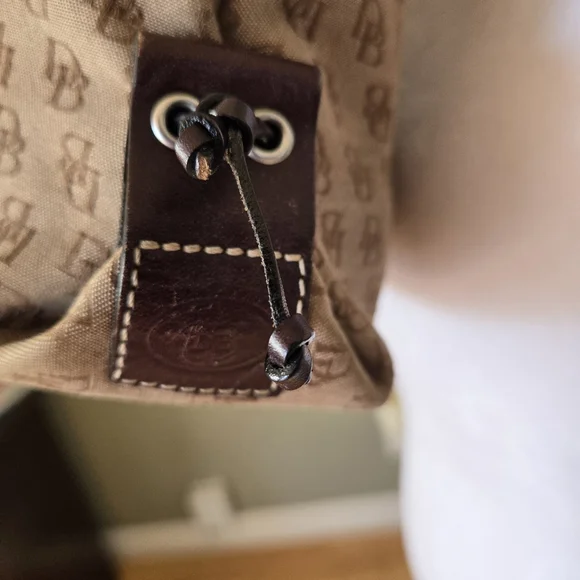 Dooney&Bourke Shoulder Bag Tan/Brown - Picture 2 of 5